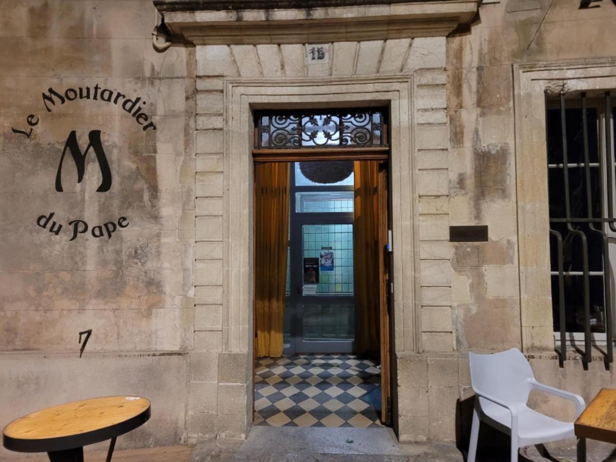 Un Nid Sur Les Toits Face Au Palais Des Papes Appartement Avignon Buitenkant foto