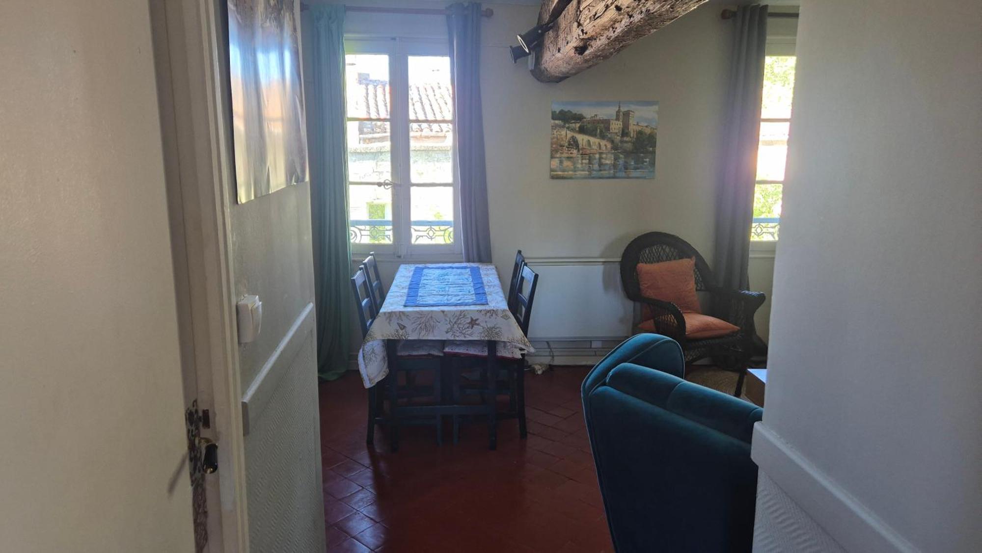 Un Nid Sur Les Toits Face Au Palais Des Papes Appartement Avignon Buitenkant foto